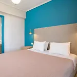 Vallia\'S Seaview Complex